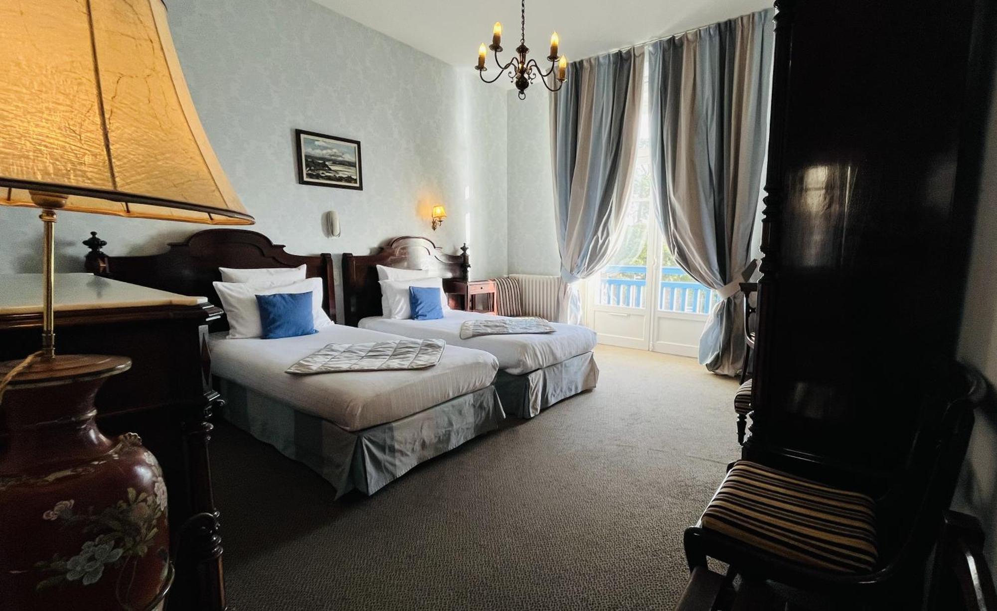 Hotel-Restaurant Printania ดีนาร์ ภายนอก รูปภาพ