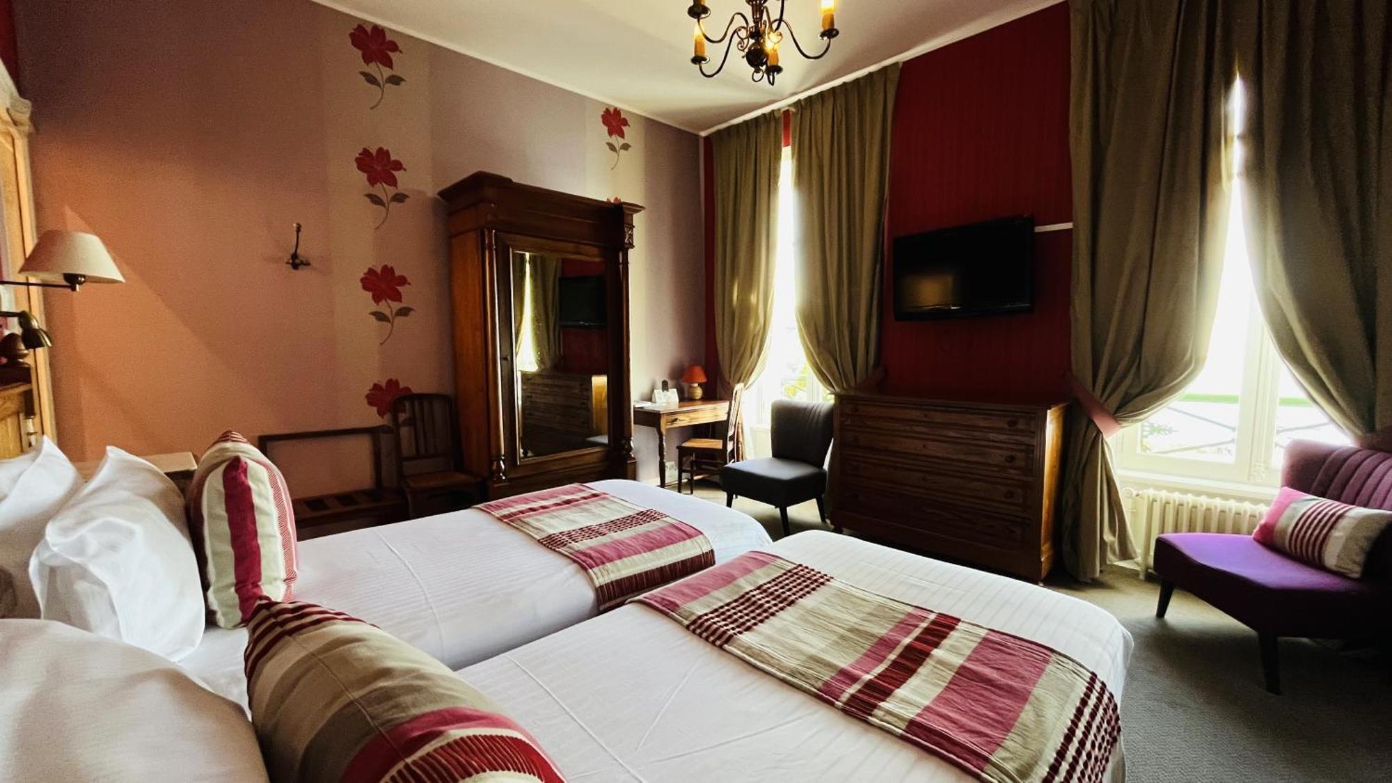Hotel-Restaurant Printania ดีนาร์ ภายนอก รูปภาพ